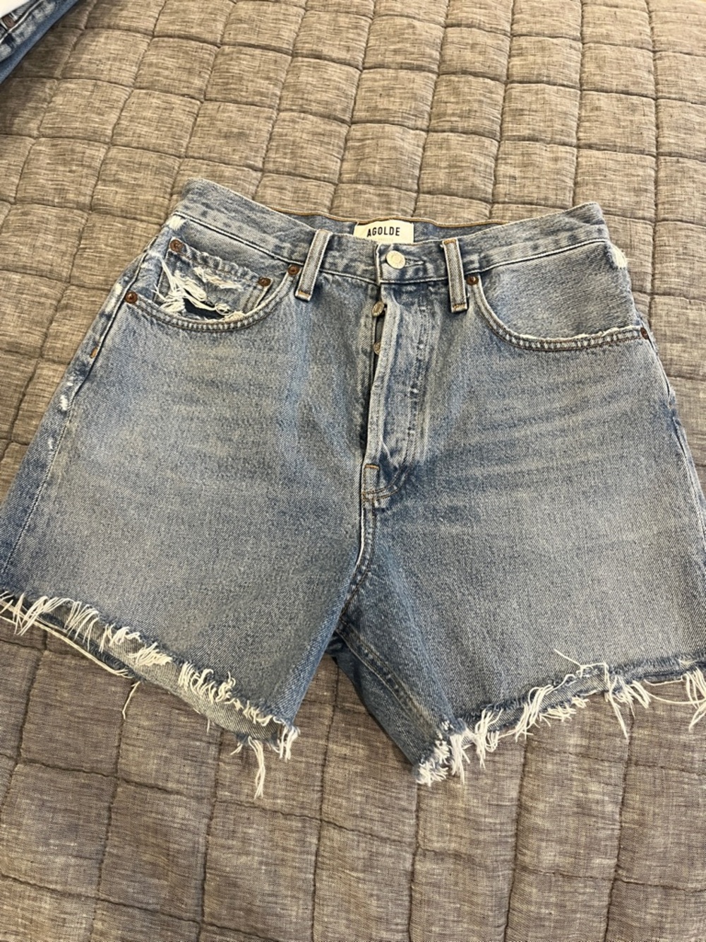 Agolde Riley Shorts - Picture 1 of 5